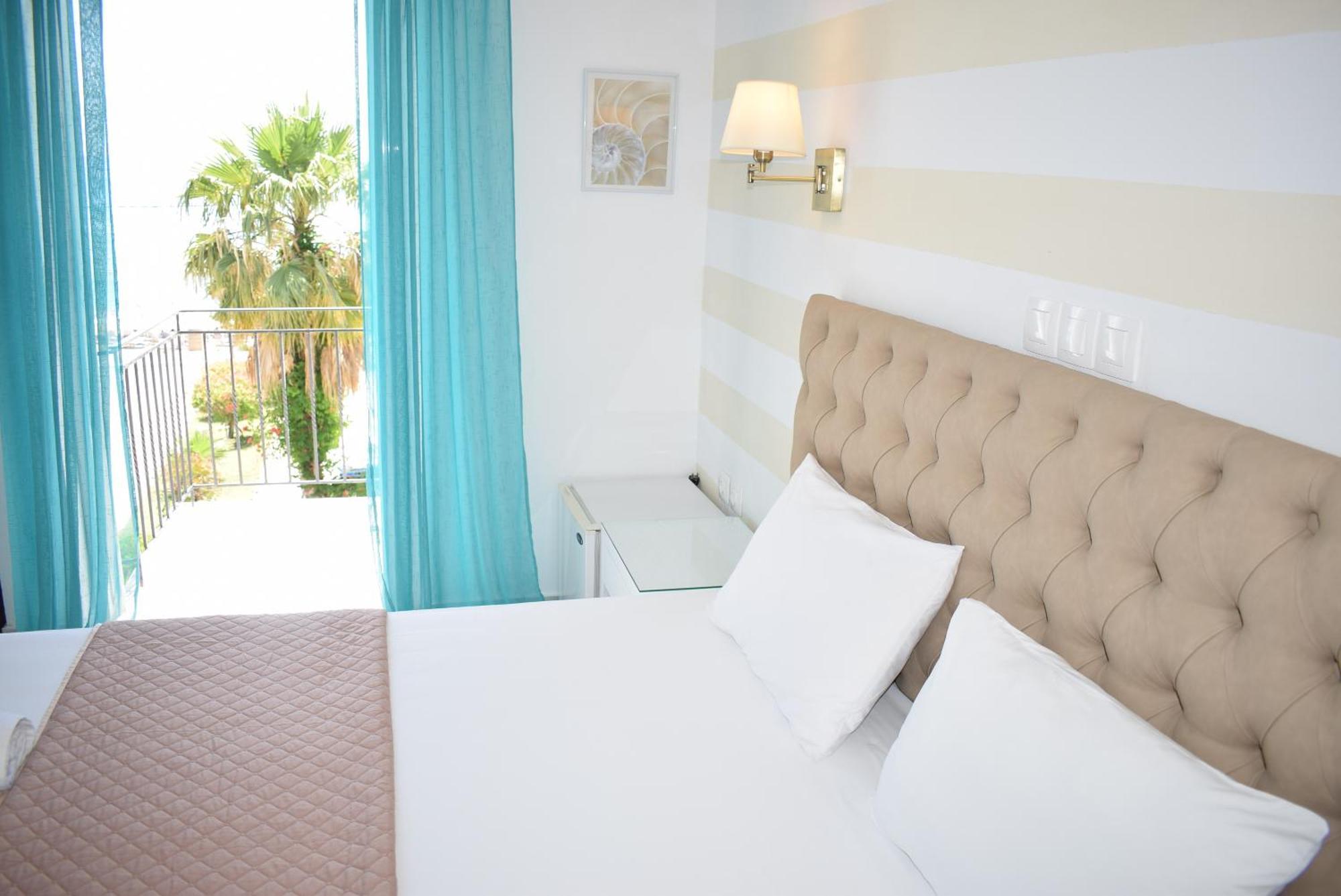 Mirto Beach Hotel&Restaurant Paralia Vrachou Zimmer foto